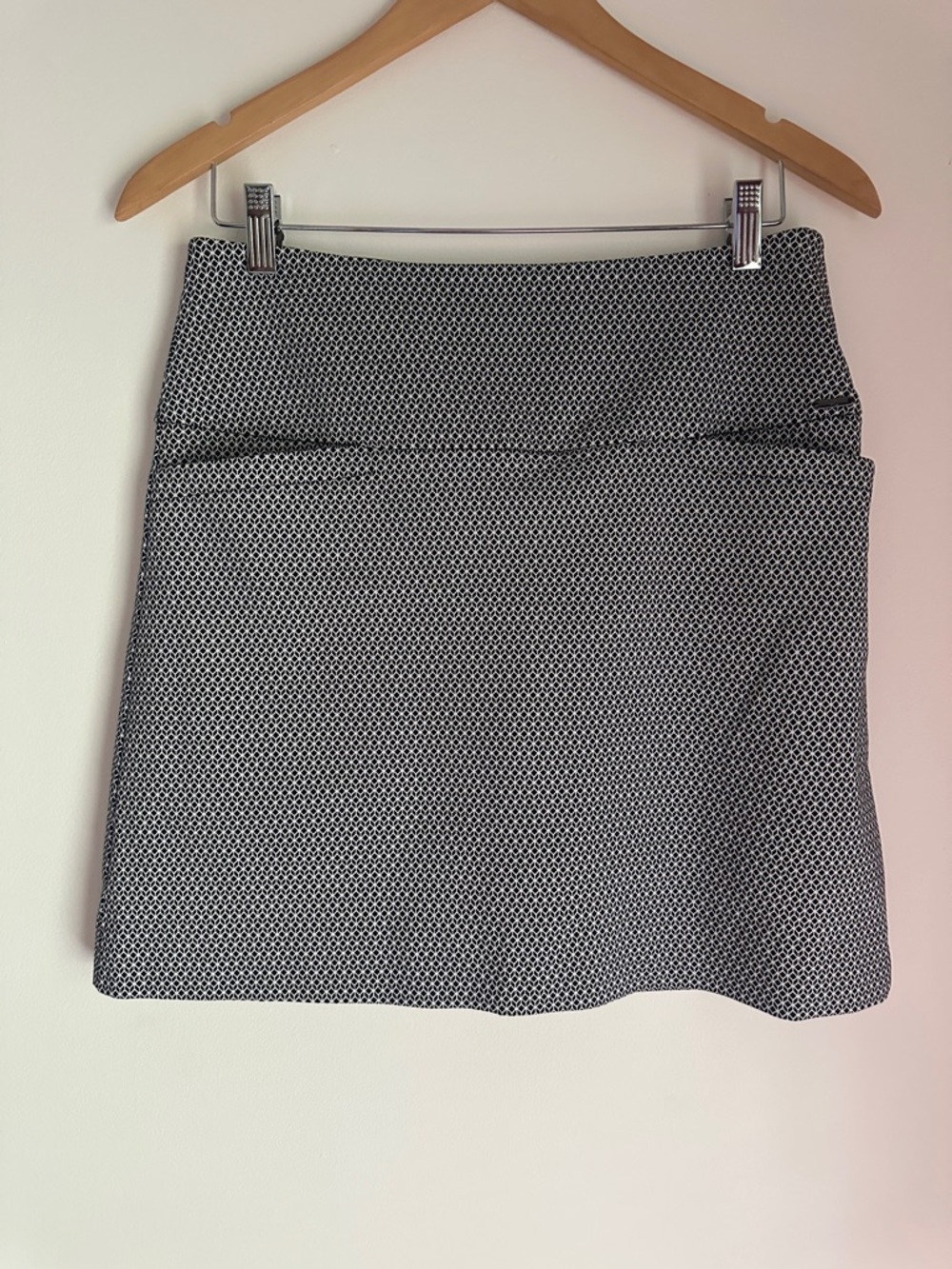 S.C&Co Skort Skirt Shorts Tummy Control Black White Geometric Front
Pockets Med